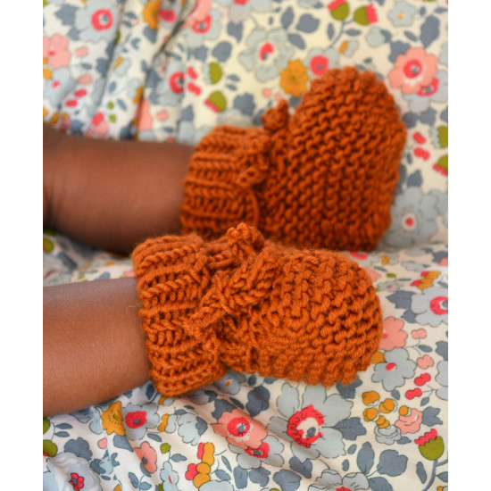 Evolving baby booties