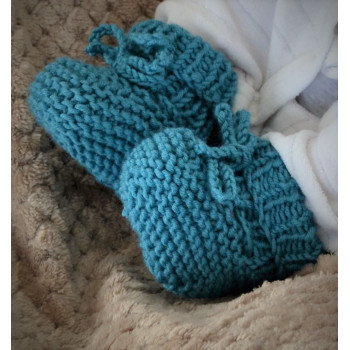 Evolving baby booties